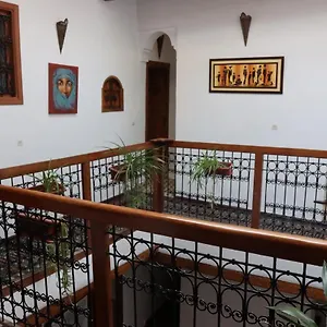 زيارة الفندق