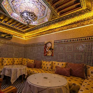 زيارة الفندق